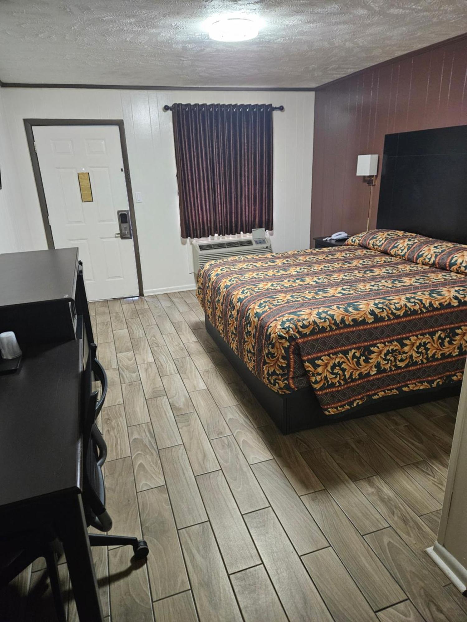 Traveler'S Inn Roanoke Exteriér fotografie