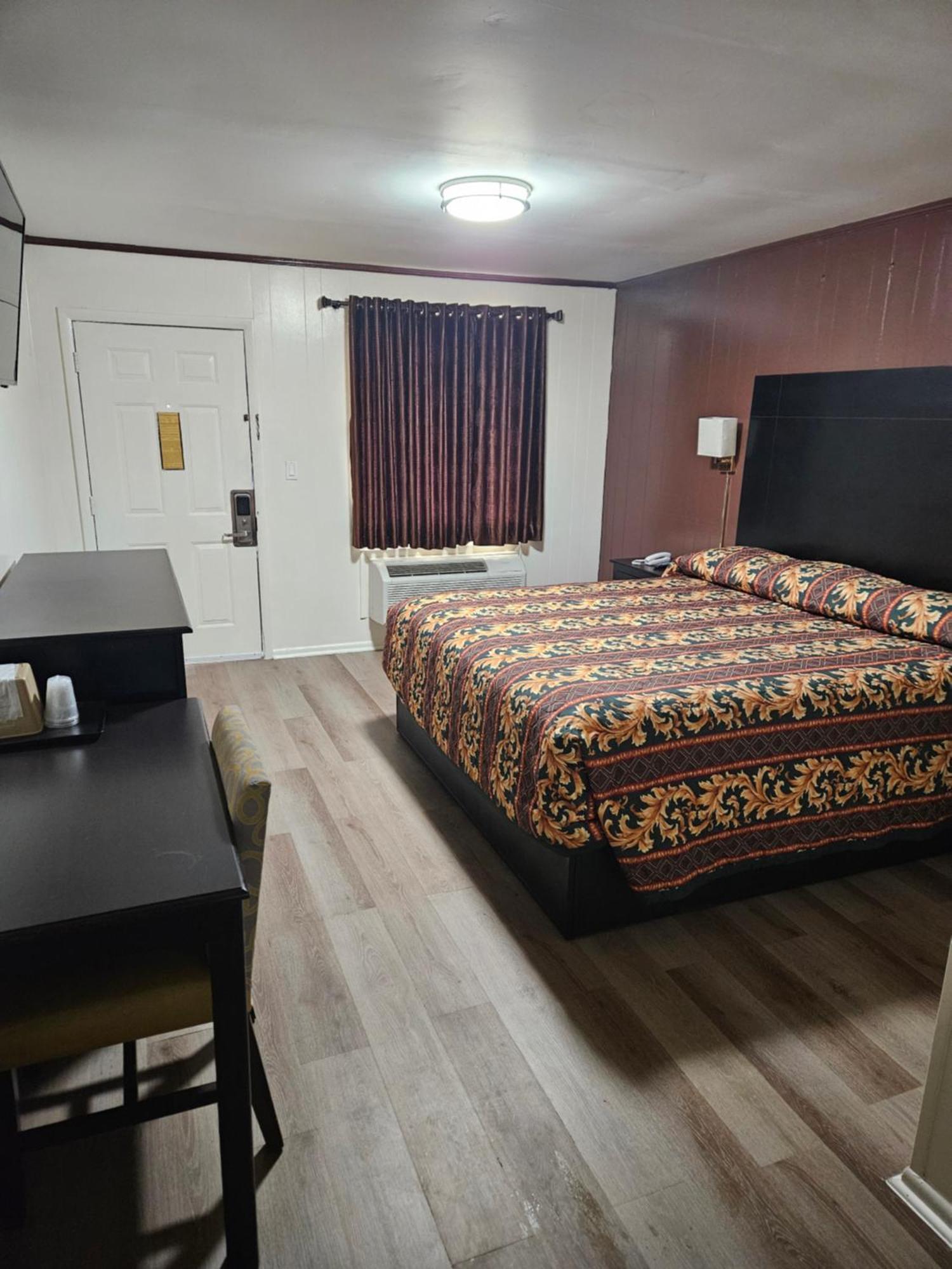 Traveler'S Inn Roanoke Exteriér fotografie